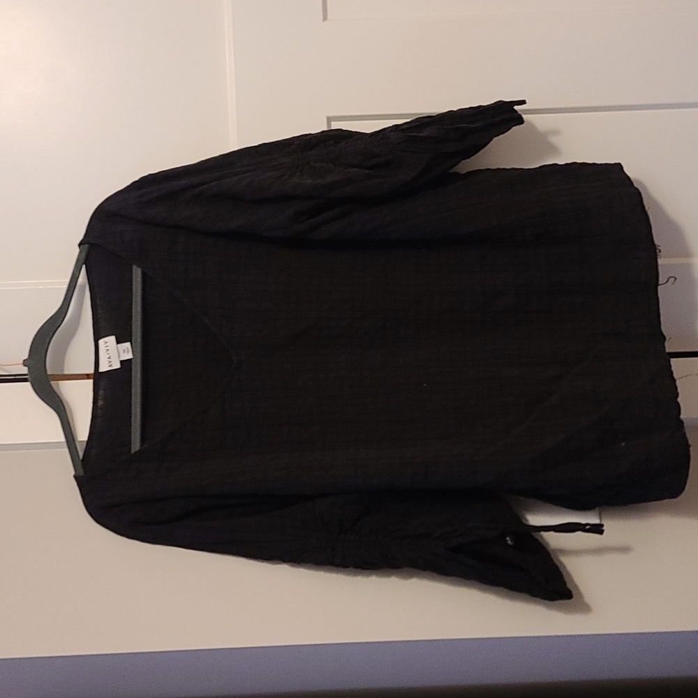 Ava & Viv - Black V-Neck Shirt - Scrunched Tied Sleeves - 3X